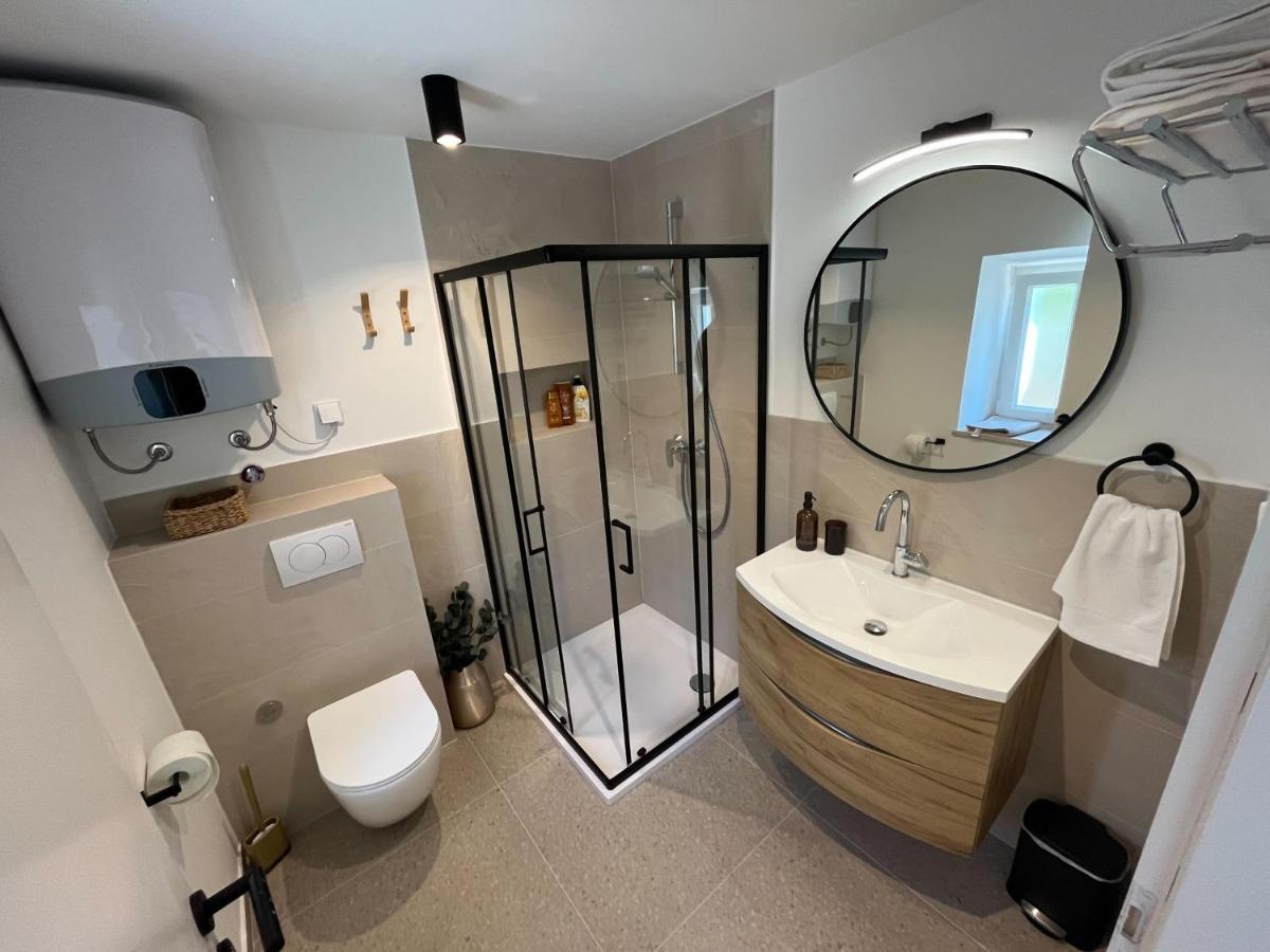 Nona VI - Boutique Stone House Villa Bol Eksteriør billede