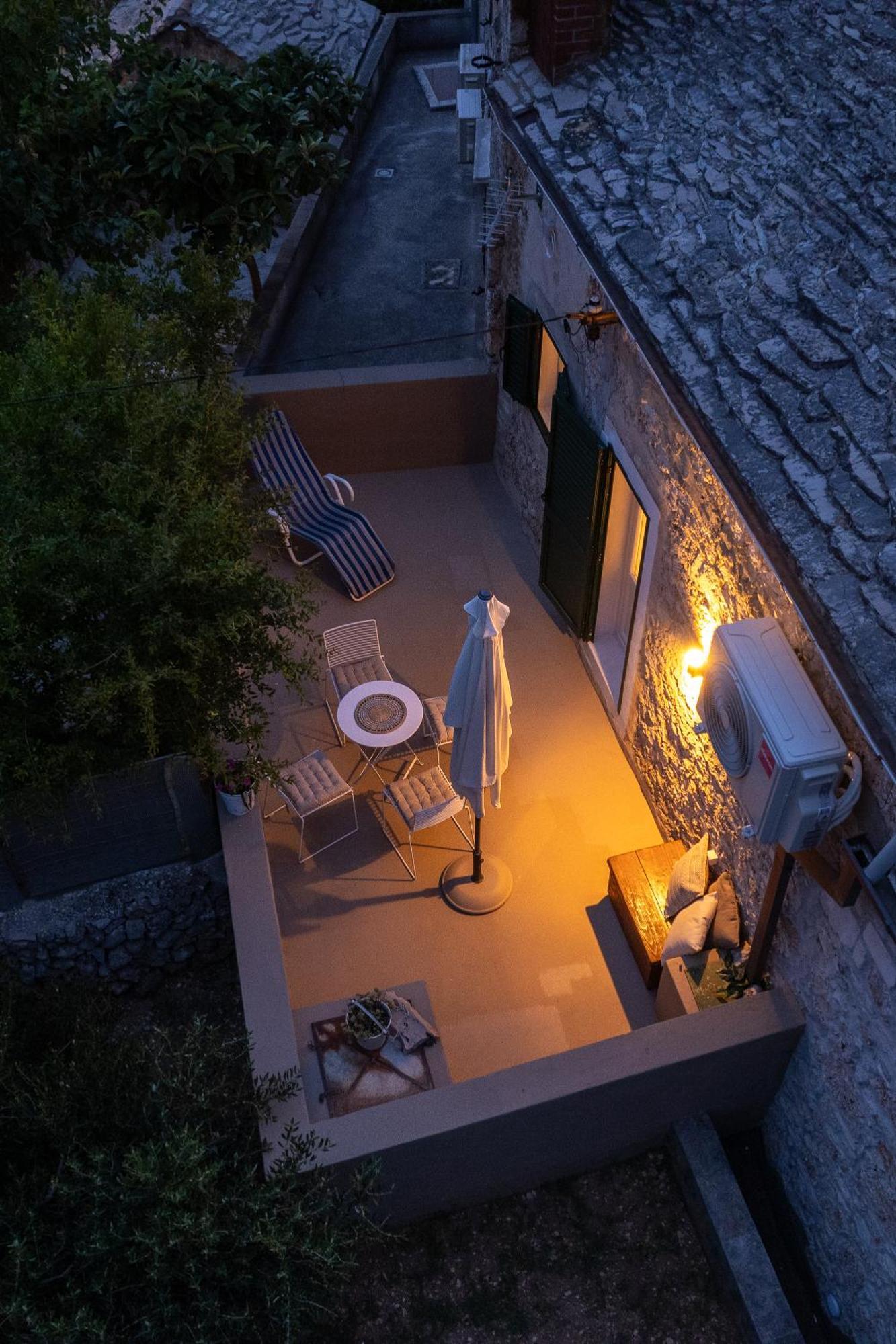 Nona VI - Boutique Stone House Villa Bol Eksteriør billede